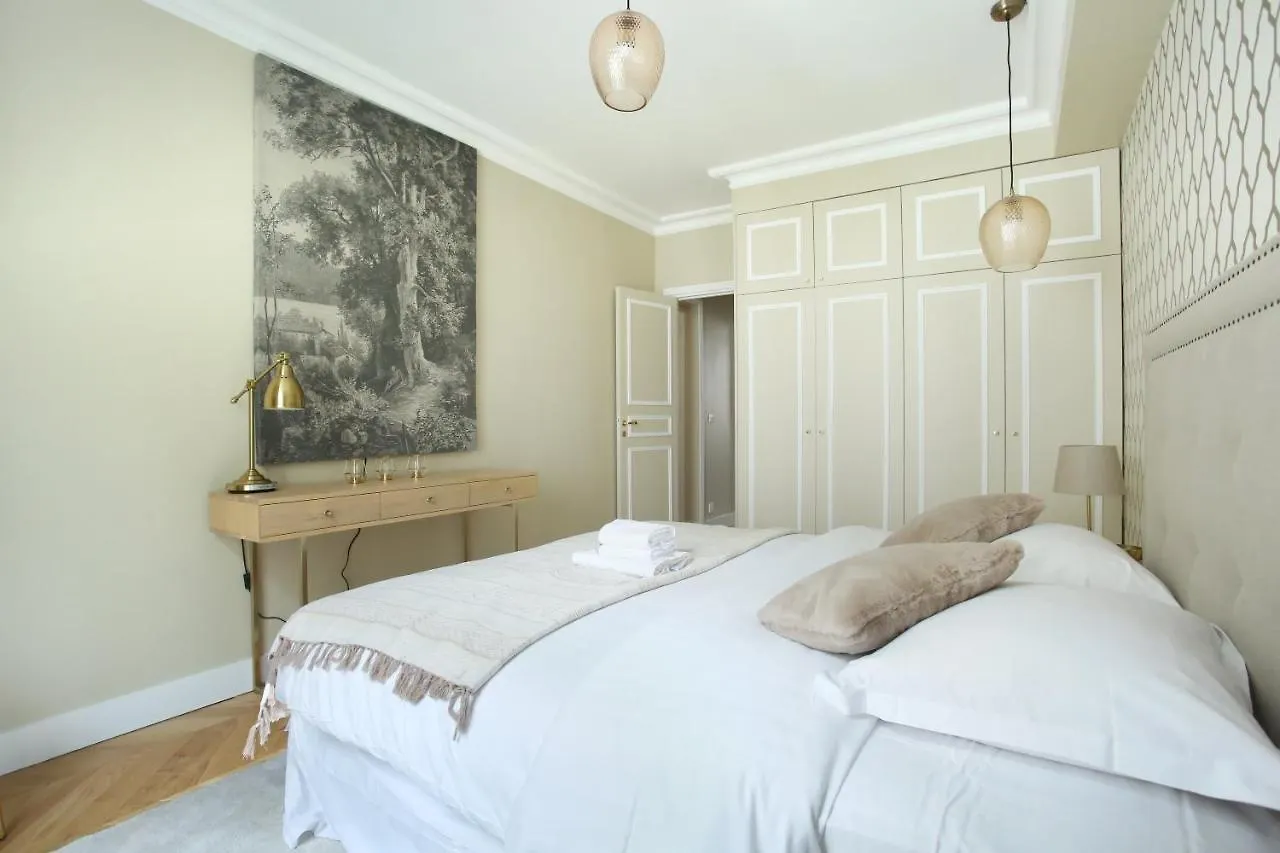 Apartment Opera By Studio Prestige Paris