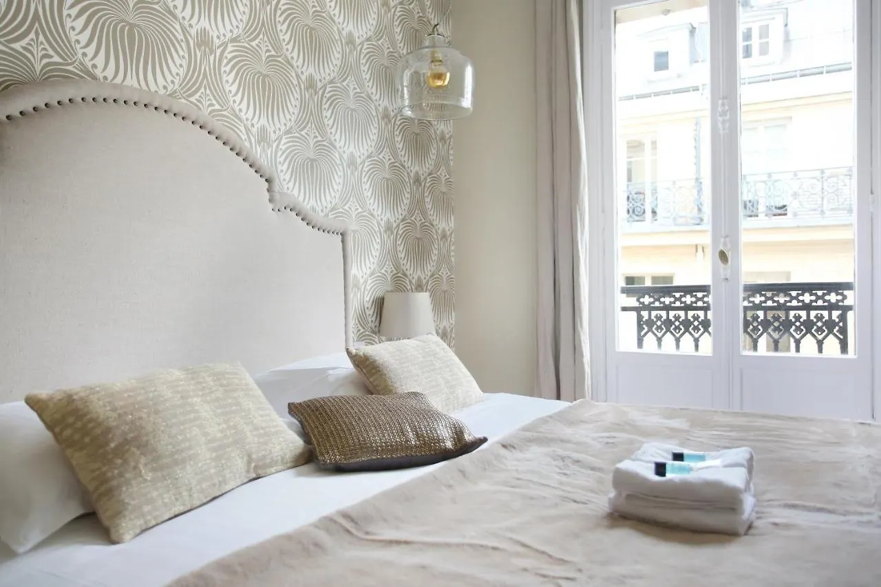 Apartment Opera By Studio Prestige Paris